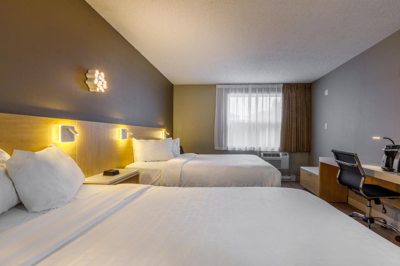 Clarion Pointe Quebec Airport Hotel Exterior photo